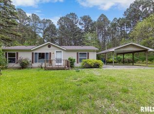 212 New Home Rd, Stonefort, IL 62987