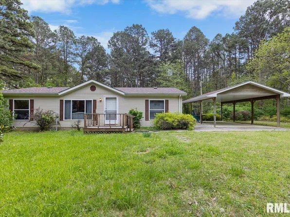 212 New Home Rd, Stonefort, IL 62987