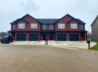 3313 Stoneway Ct, Champaign, IL