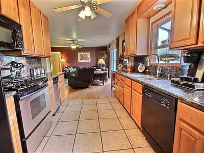 2225 W Lodi Ave, Lodi, CA, 95242