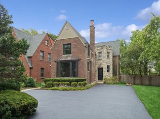 1260 Ash St, Winnetka, IL 60093