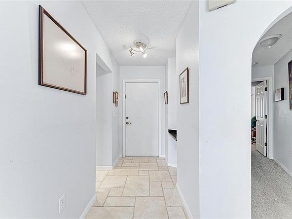 4th image of 6101 34th St W APT 11G