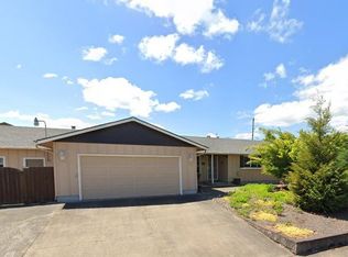 4091 Scenic Dr, Eugene, OR