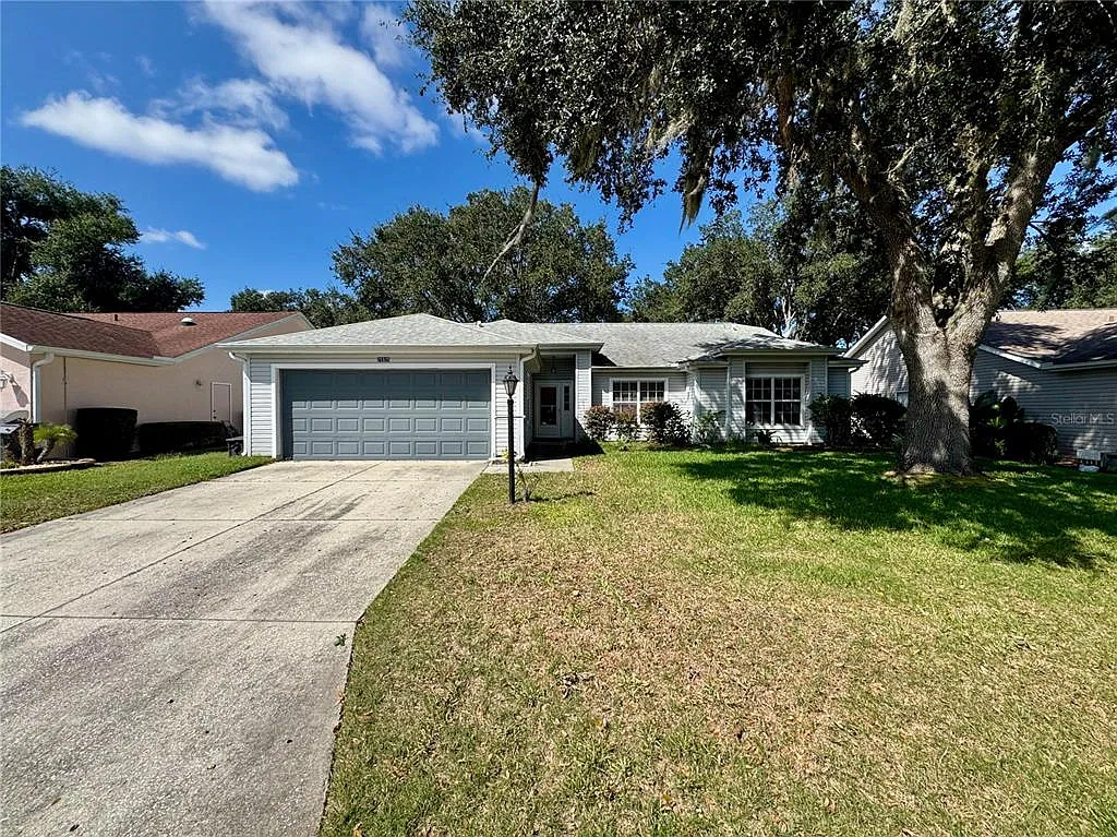 3 bed, 2.0 bath, 1737 sqft, $2,000 — Photo 2