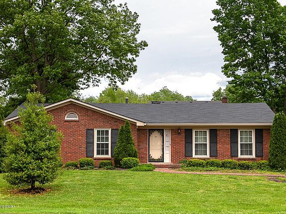 1813 Warrington Way-2