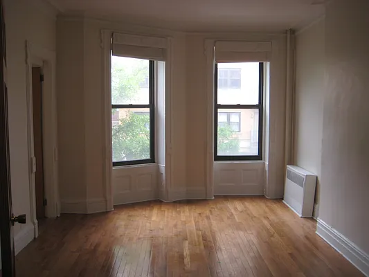 Rented by Realty Collective | media 43