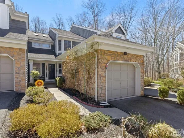 42 Ginger Ct, Princeton, NJ 08540