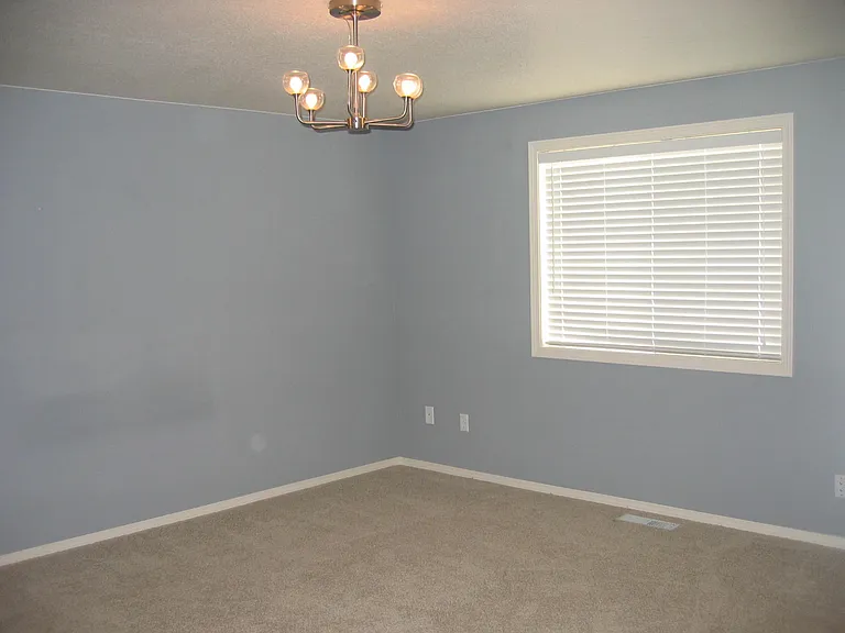 16503 NE 27th Way — Photo 5