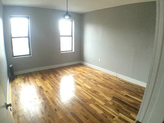 Rented by Level Group | media 11