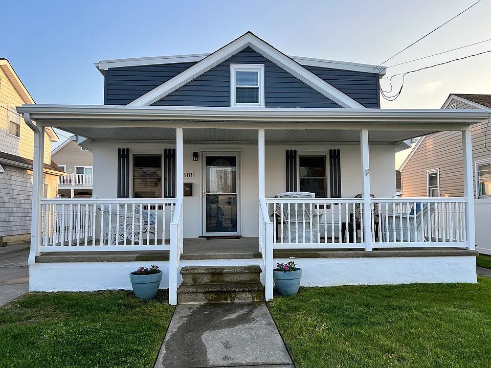 318 E 14th Ave