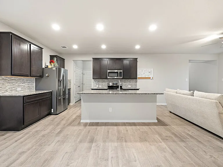 408 Black Opal Dr — Photo 14
