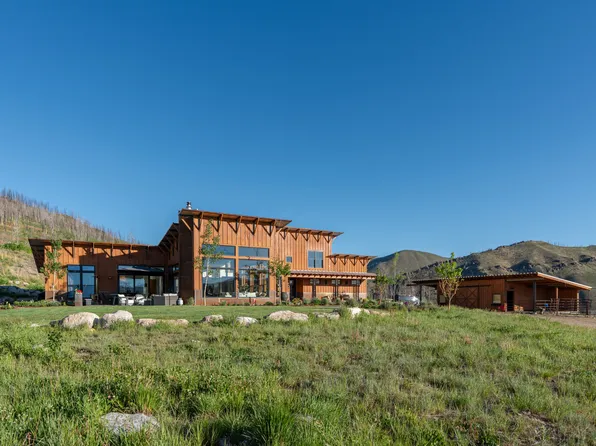 5073 Csh 125, Hot Sulphur Springs, CO 80451