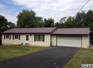 222 Crooked Hill Rd, Hummelstown, PA 17036