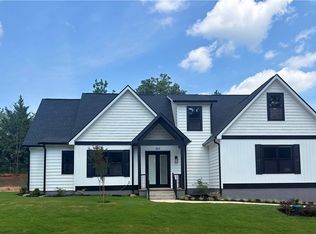 854 Perkins Creek Rd, Seneca, SC 29678