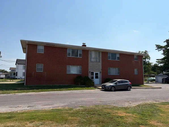 5406 W Main St APT 4, Belleville, IL 62226
