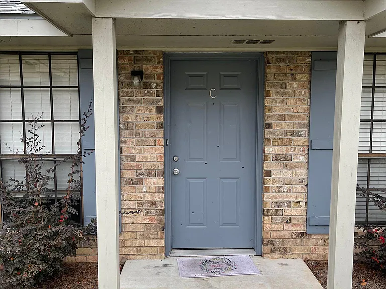 14026 Country Manor Ln #C — Photo 1