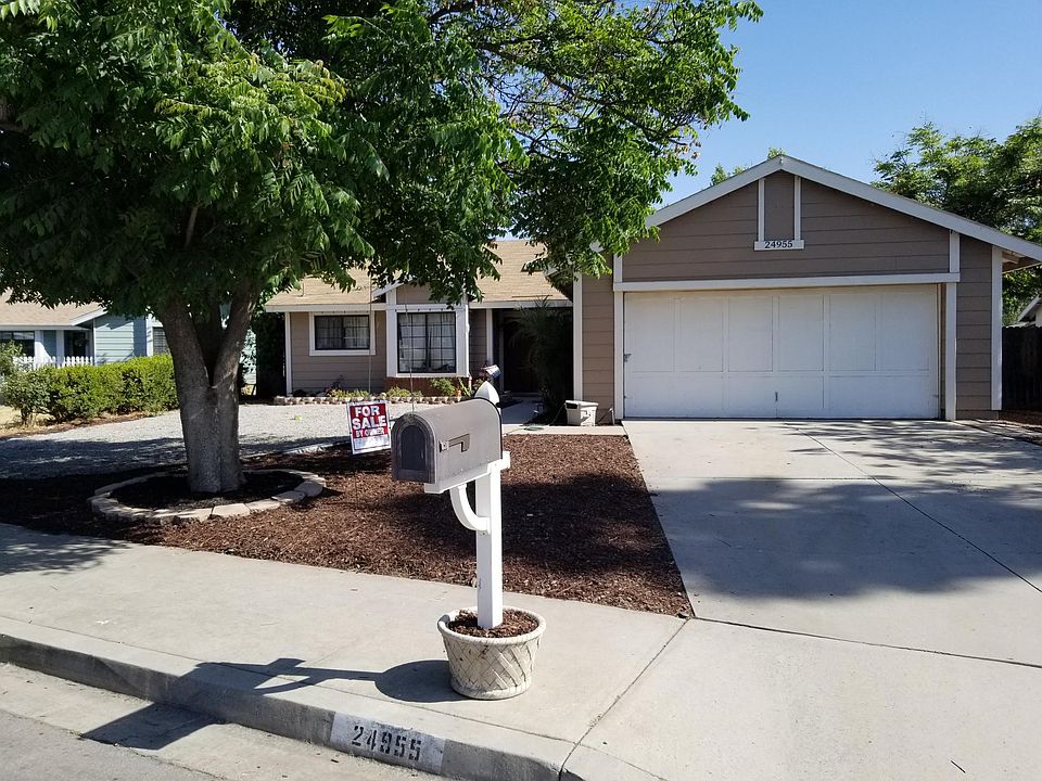 1st image of 24955 Escondido Ct