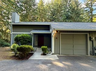 2104 47th St NW Unit A, Gig Harbor, WA 98335