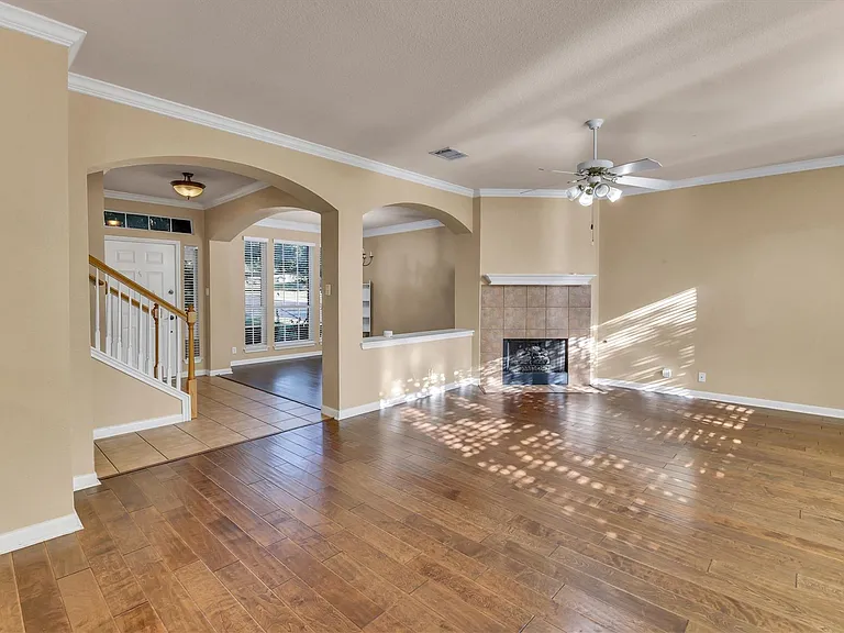 2132 Faldo Ln — Photo 4