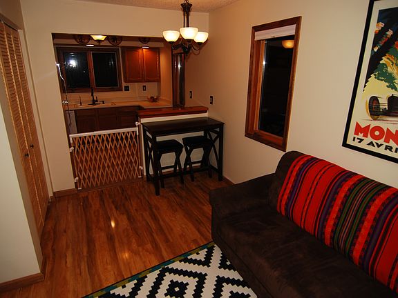 4th image of 7410 Longworth Dr