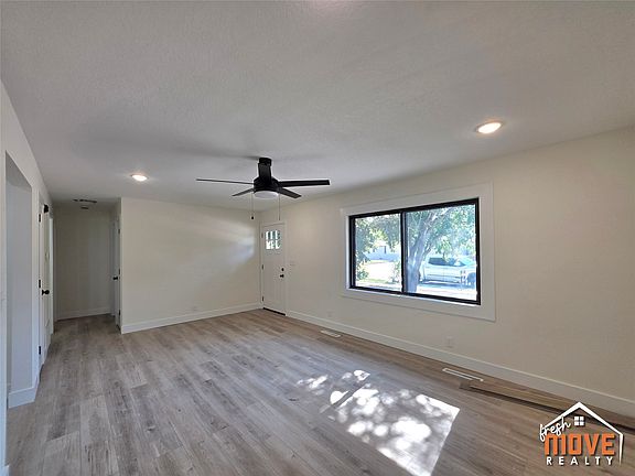 4th image of 1306 N 13th St