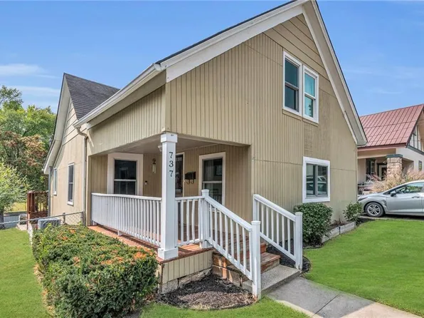 737 Magnolia Ave, Excelsior Springs, MO 64024
