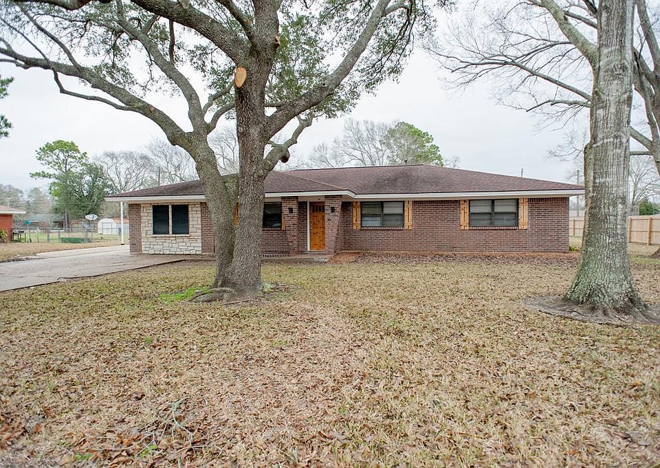 1st image of 15923 Magnolia Dr #864C