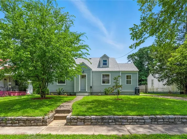 3444 E Bonner Dr, Norfolk, VA 23513