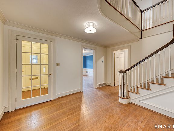 3rd image of 344 North Steele Road