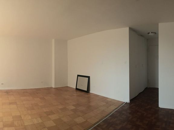 4th image of 6120 Colonial Ave #B1411