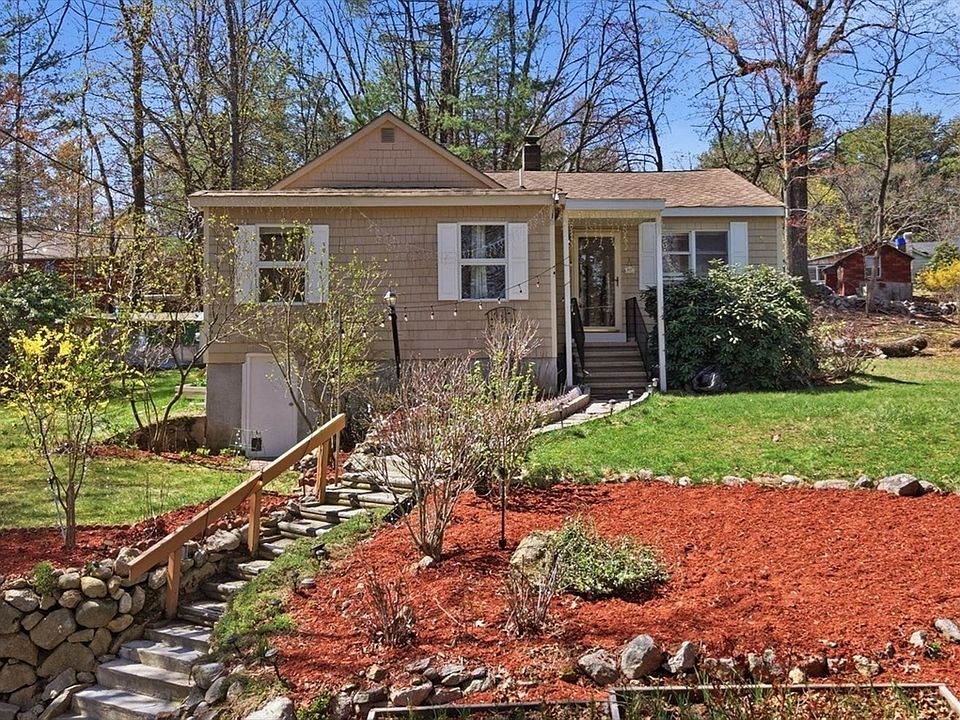 1st image of 10 Avila Rd