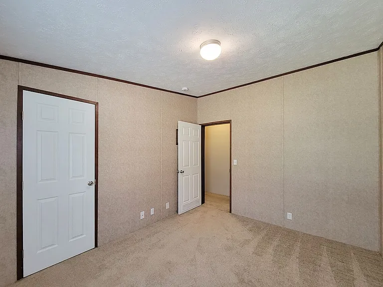 10754 S Lake Shore Dr — Photo 29