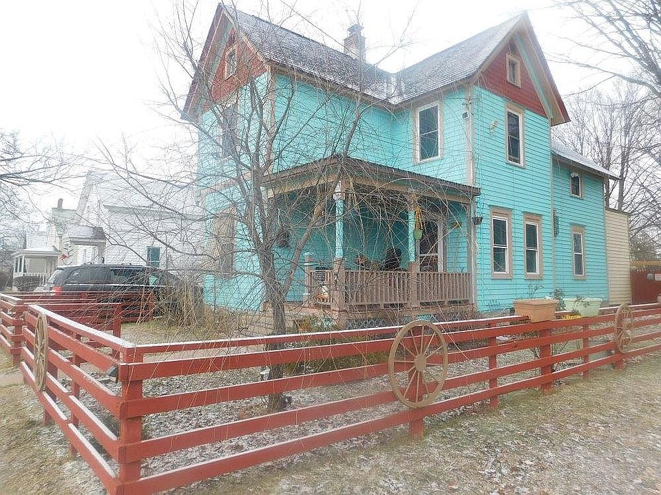 1st image of 57 Hudson St