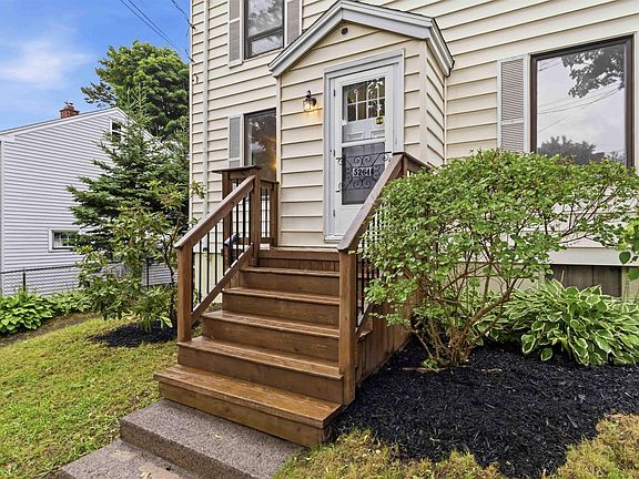 2nd image of 5264 Kaye St