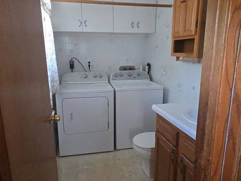 448 N Grandview Blvd — Photo 9