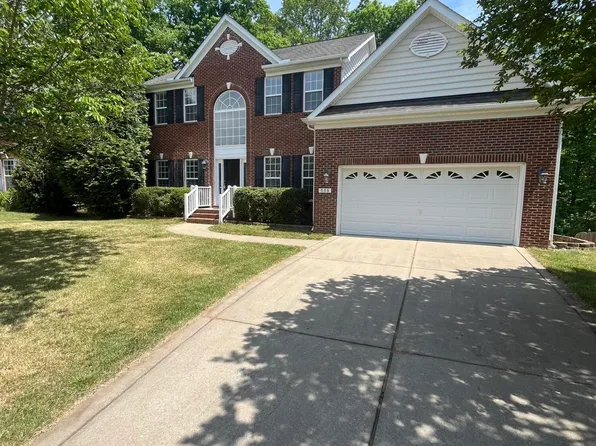 205 Quarryrock Rd, Holly Springs, NC 27540