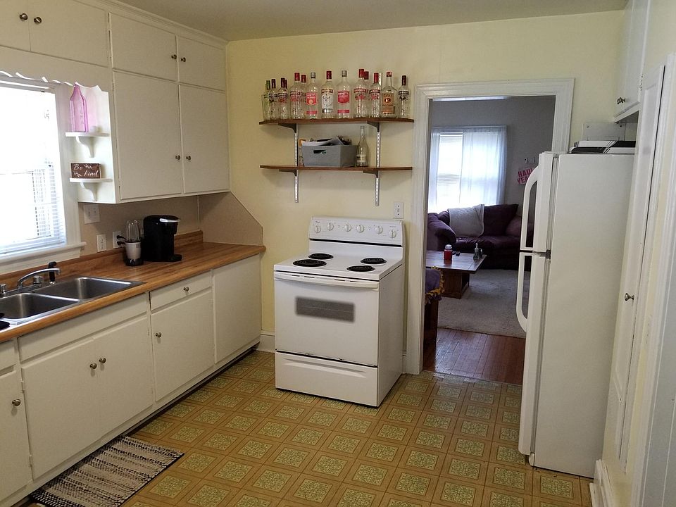 204 A Kitchen