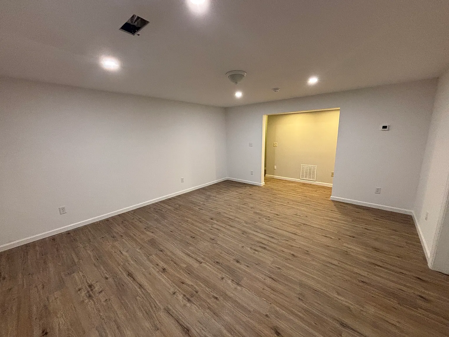 49 Inverness Ave — Photo 4