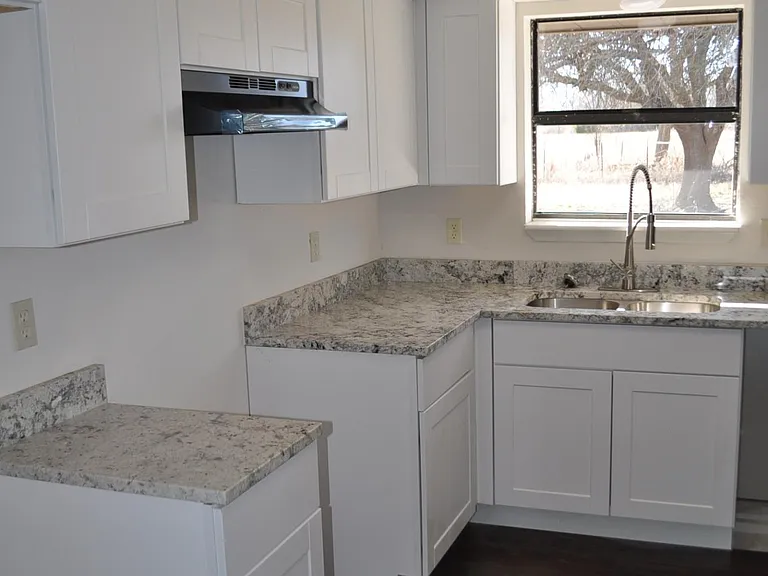 509 Stafford St — Photo 5