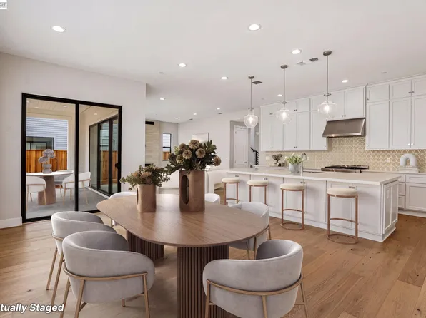 2308 Sanderling Ave, Marina, CA 93933