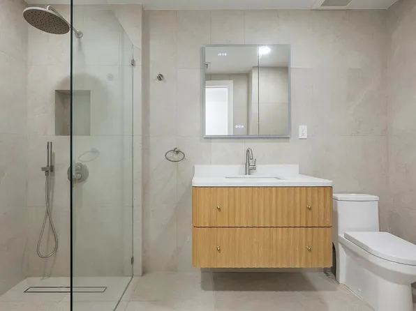 410 West 49th Street image 7 of 17