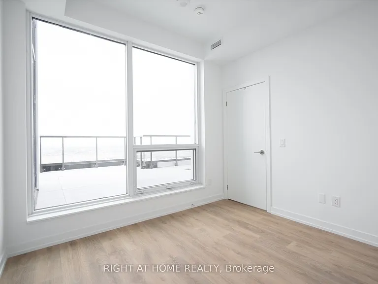 1100 Sheppard Ave W #LPH12 — Photo 14
