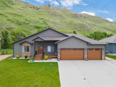 14358 Wolf Creek Ct, Summerset, SD, 57769