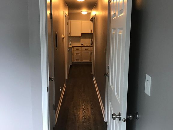 2nd image of 11215 Moraine Dr APT 1S