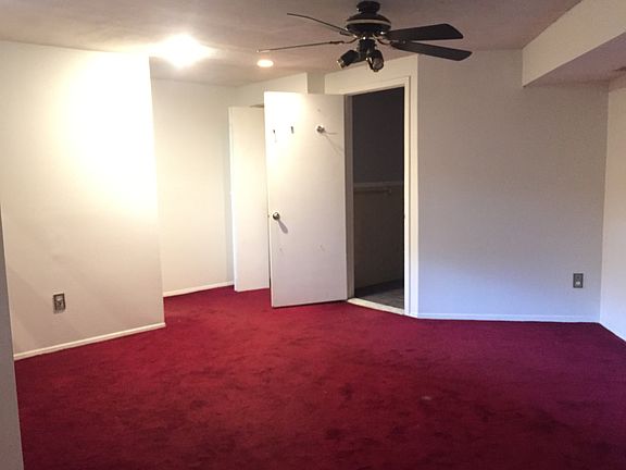 5th image of 200-59 Hilton Ave