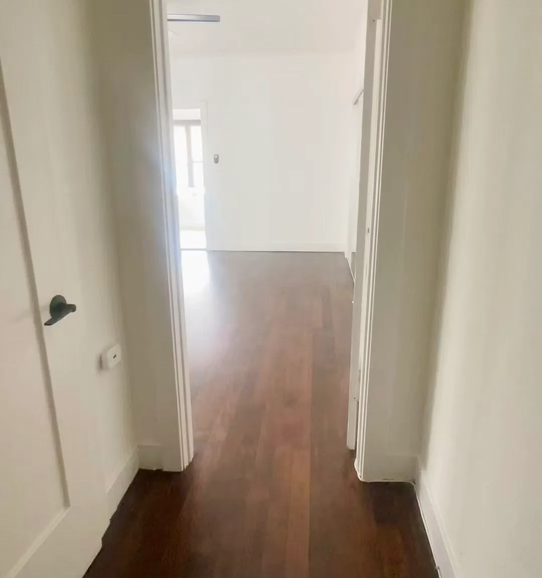 Studio, 650 sqft, $1,595 — Photo 2