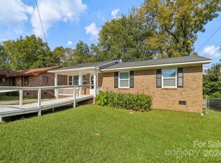 105 Witherspoon St, Lancaster, SC 29720