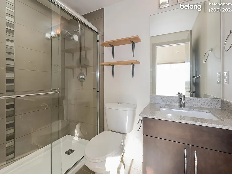 504 N 105th St — Photo 21