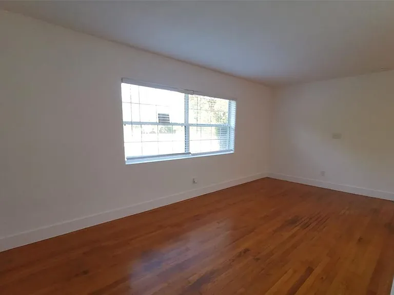 2314 Buckminster Cir — Photo 8