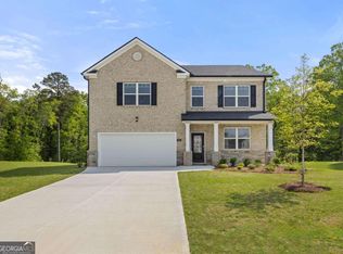 419 Blue Juniper Cir, Loganville, GA 30052